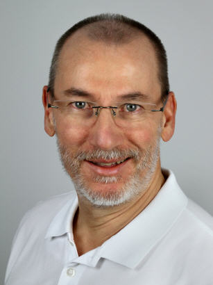 Dr. med. Eberhard Stark